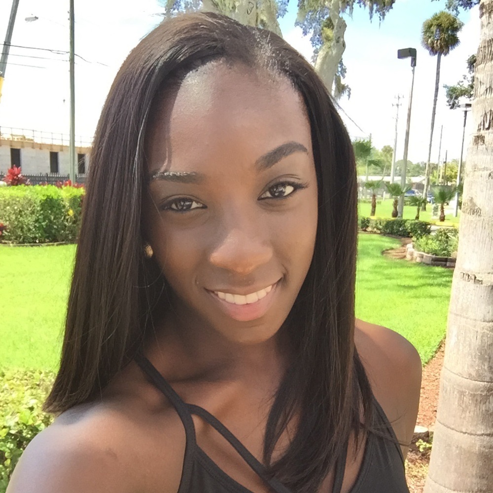 Meet your Posher, Gabby